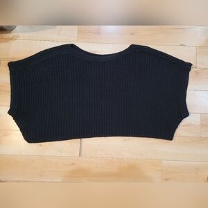 Moth by Anthropologie women's size small knit crop top